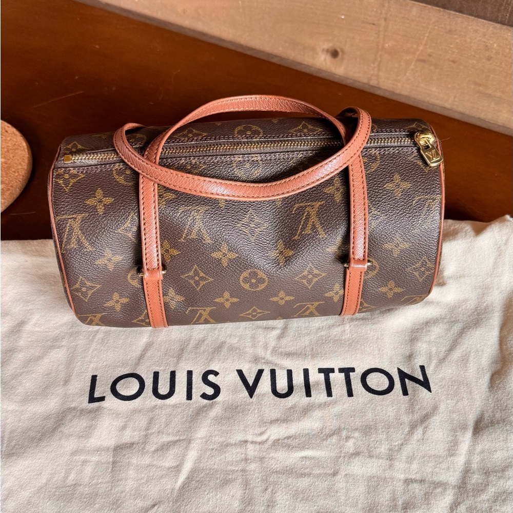 Authentic Vintage Louis Vuitton Monogram Papillon 26